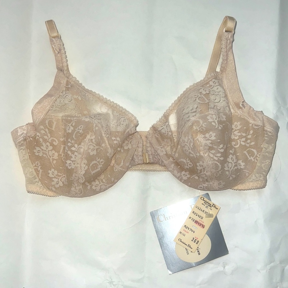 Vintage 1980’s Christian Dior Deadstock Nude Lace Monogram Logo Bra, 36B - Picture 2 of 11
